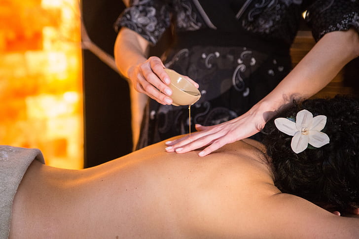Honey Massage Application